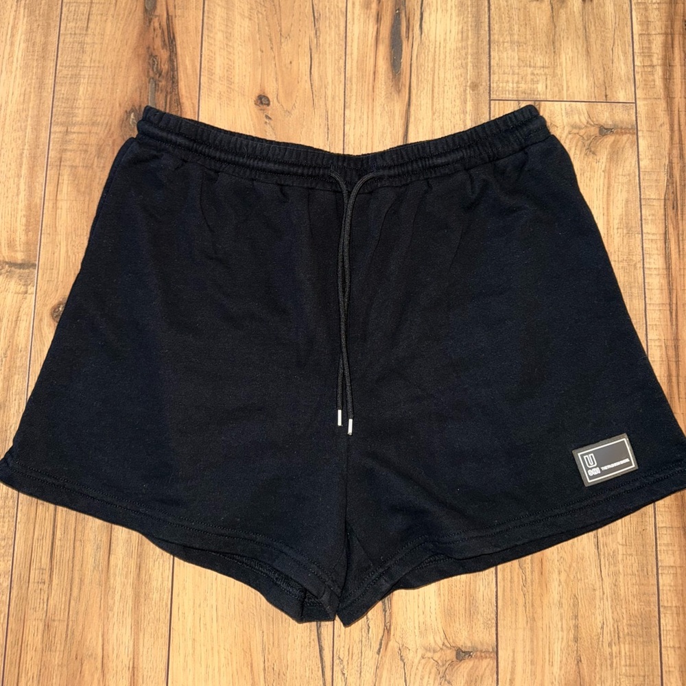 Black sweatshorts